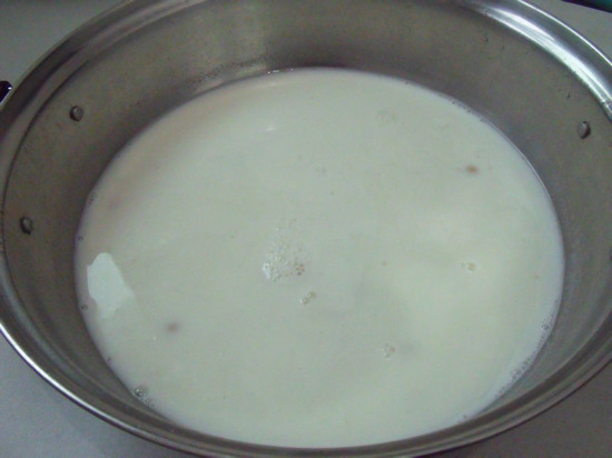 Steps for Making Peanut Milk Soup