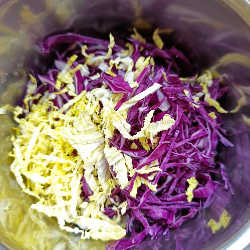 Steps for Making Purple Cabbage and Pigeon Breast Salad