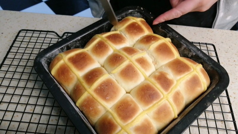 Steps for Making Potato Mini Buns