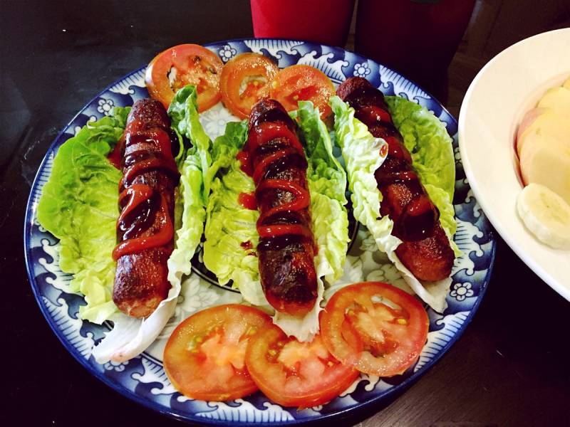 Steps for cooking Lettuce Wrapped Beef Sausage