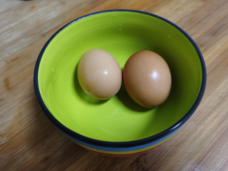 Steps for cooking Tomato and Egg Cat Ear Noodles