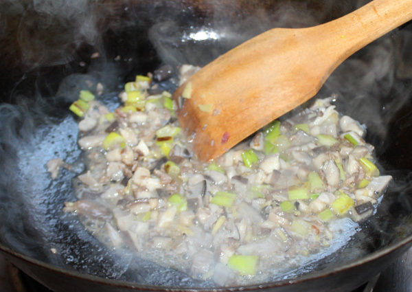 Breakfast - Warm Stomach Steamed Bun Confusion Cooking Steps