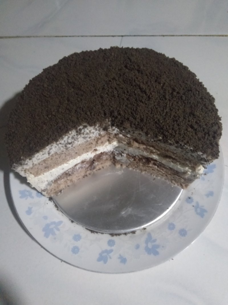 Oreo Mousse Cake