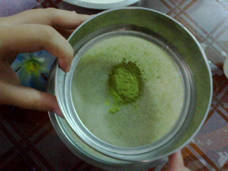 Steps to Make Vanilla Matcha Pudding