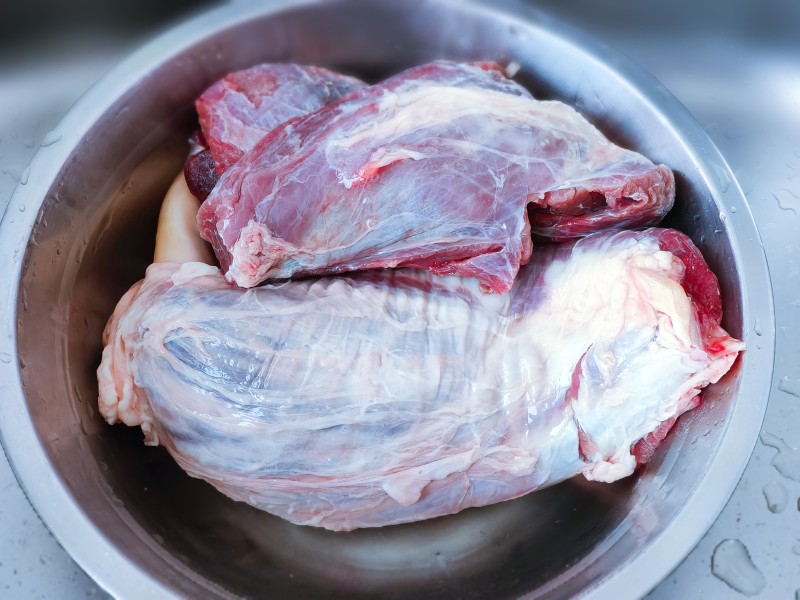 Steps for Braised Beef in Soy Sauce