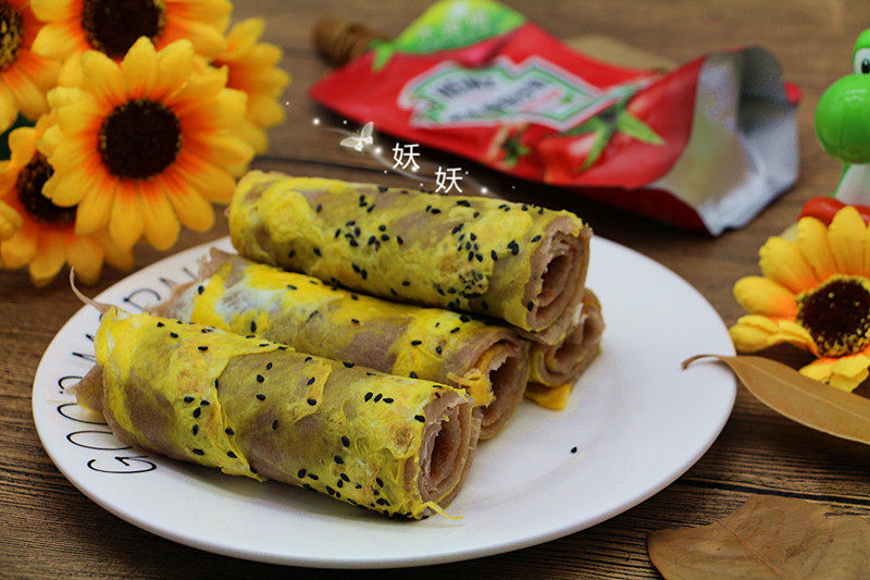 Steps for Making Brown Wheat Egg Pancake