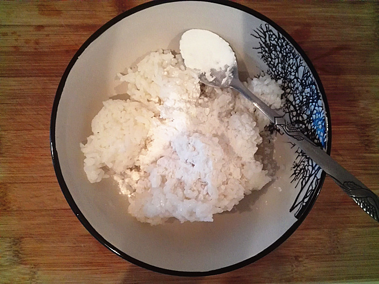 Steps for Making Japanese Rice Balls