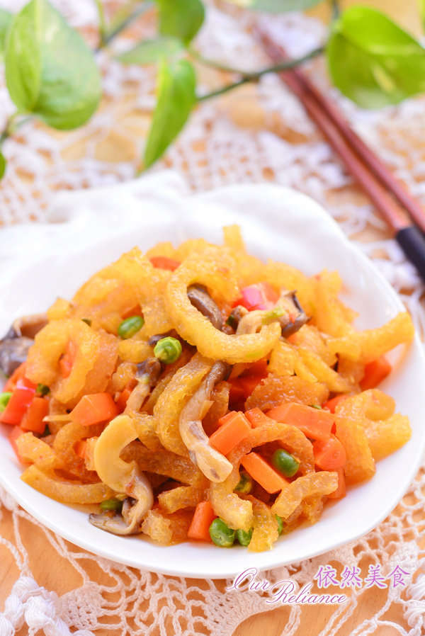 Double Sauce Stir-Fried Pork Skin