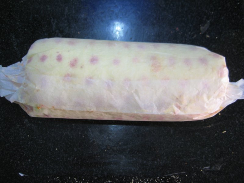 Steps for Making Dragon Fruit Cake Roll