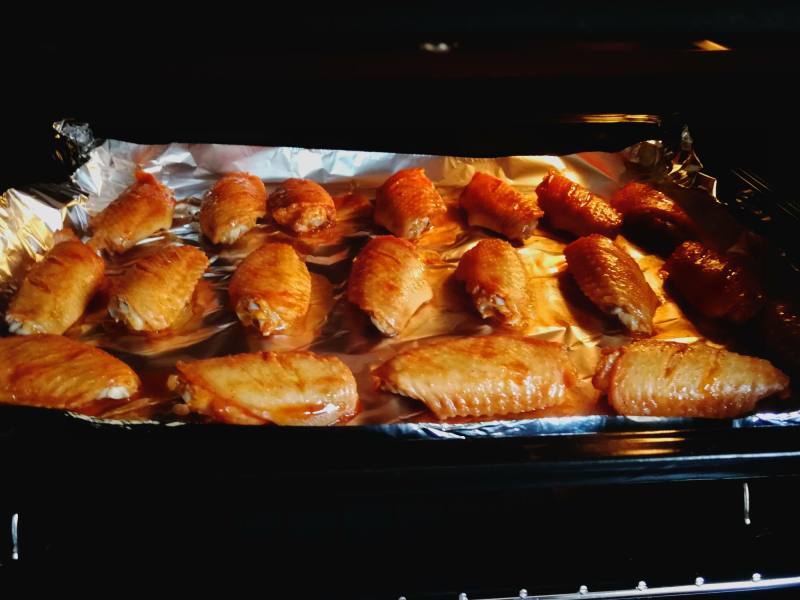 #FamilyDinner##OvenDish#Spicy Grilled Wings cooking steps