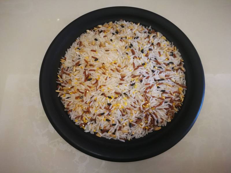 Steps for Cooking Mixed Grain Rice
