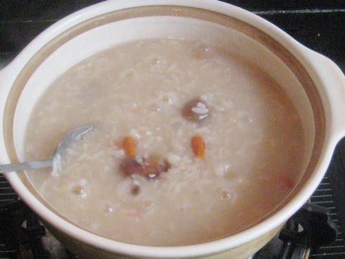 Steps to Make Rose and Longan Congee