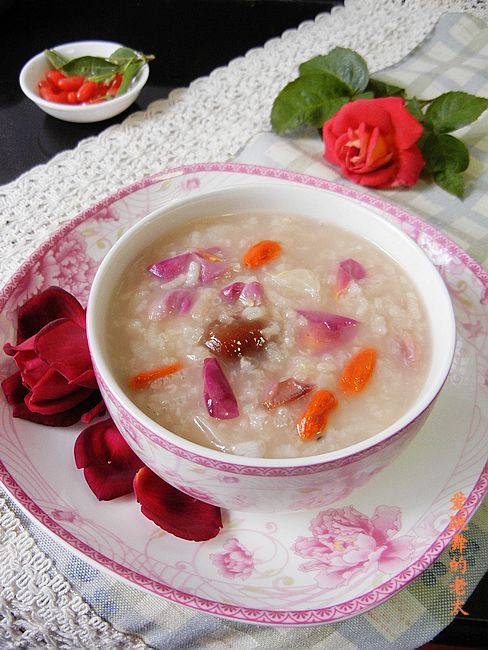 Rose and Longan Congee