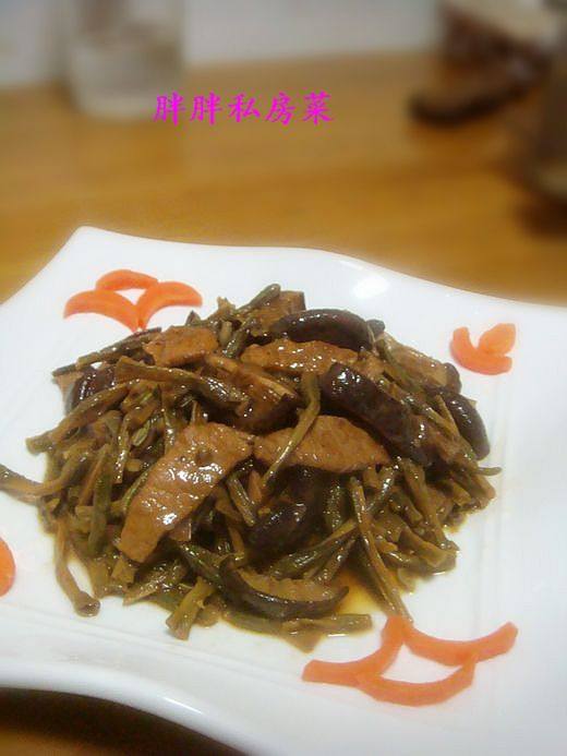 Dried Bean Curd and Pork Stir Fry