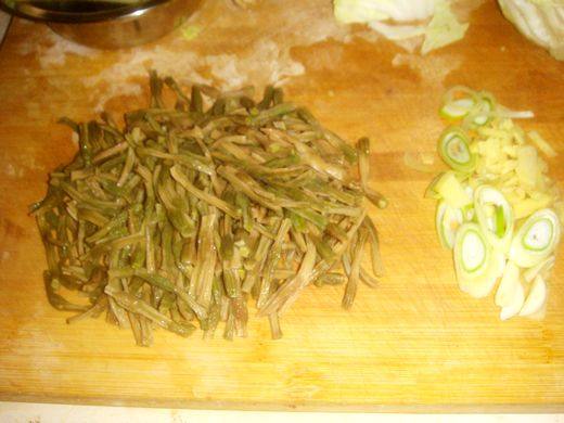 Dried Bean Curd and Pork Stir Fry Steps