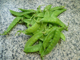 Steps for Making Green Beans Mixed with Pig Ears