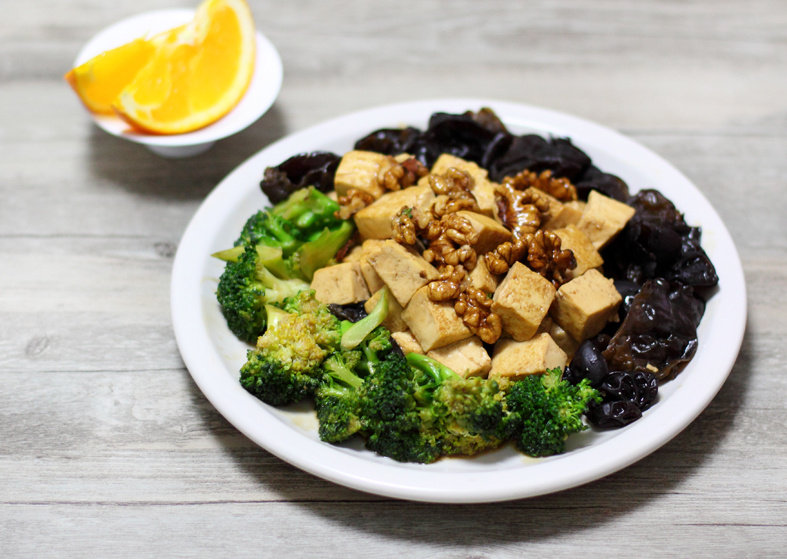 Steps for making Core Kernel Tofu and Black Fungus Casserole