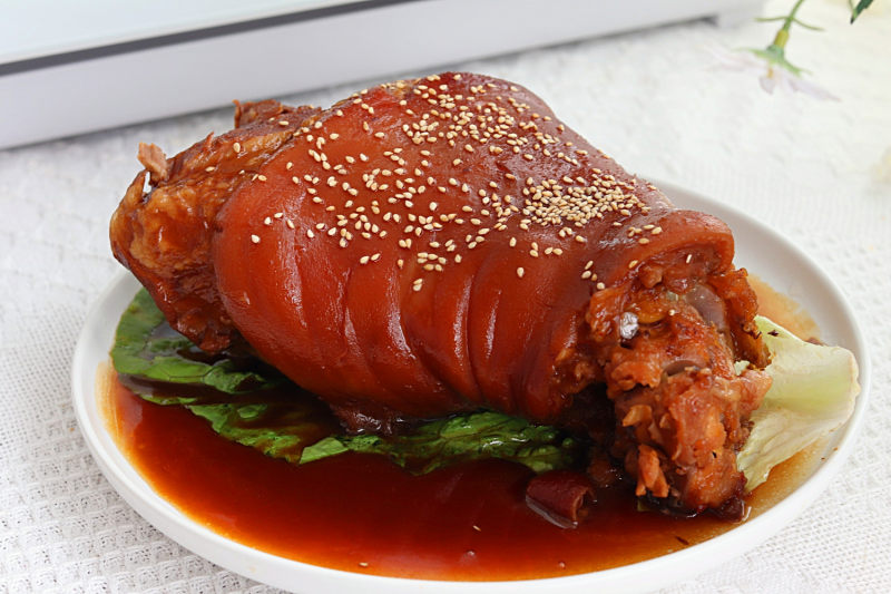 Home-style Recipe for Dongpo Pork Knuckle, Fragrant, Tender and Delicious!