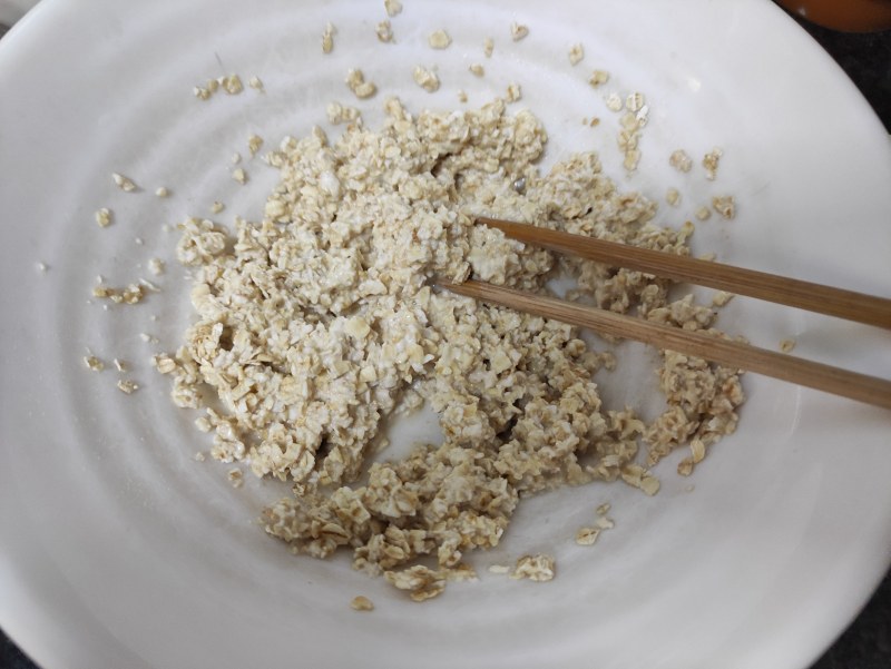 Steps for Making Oatmeal Pancakes