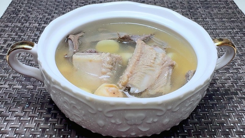 Lotus Seed Pork Heart and Rib Soup