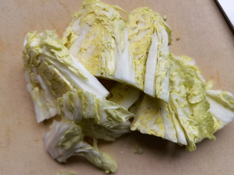 Steps for Making Laba Garlic Mixed with Baby Cabbage