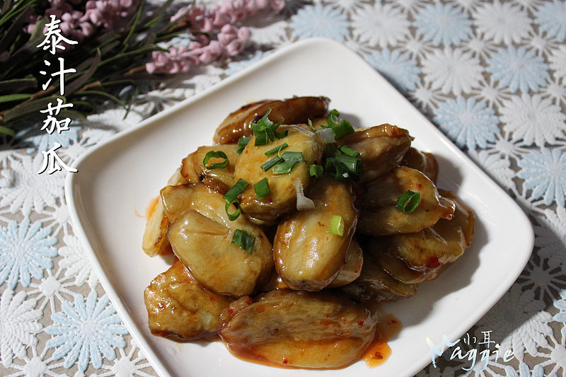 Eggplant with Thai Sauce: A Delicious Dish Even for Grandpas with No Teeth