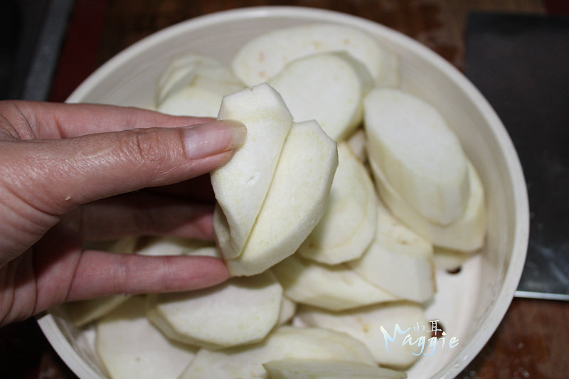 Step-by-Step Guide to Cooking Eggplant with Thai Sauce