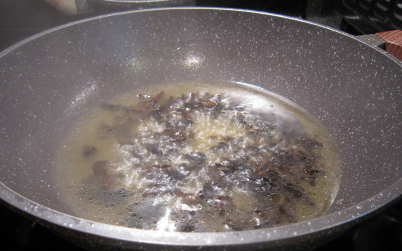 Steps for Making Fish-flavored Shredded Pork