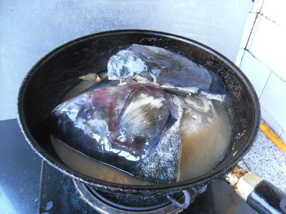 Steps for Cooking Braised Fish Head