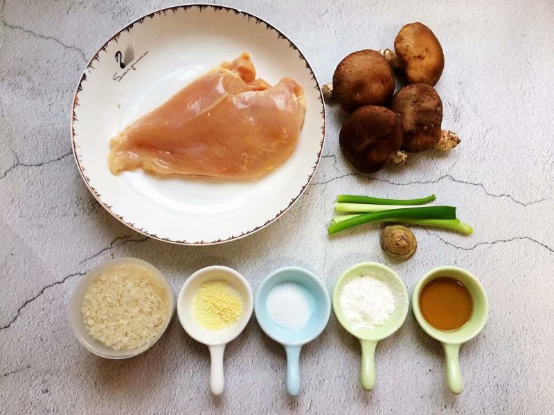 Steps for Cooking Chicken and Mushroom Congee