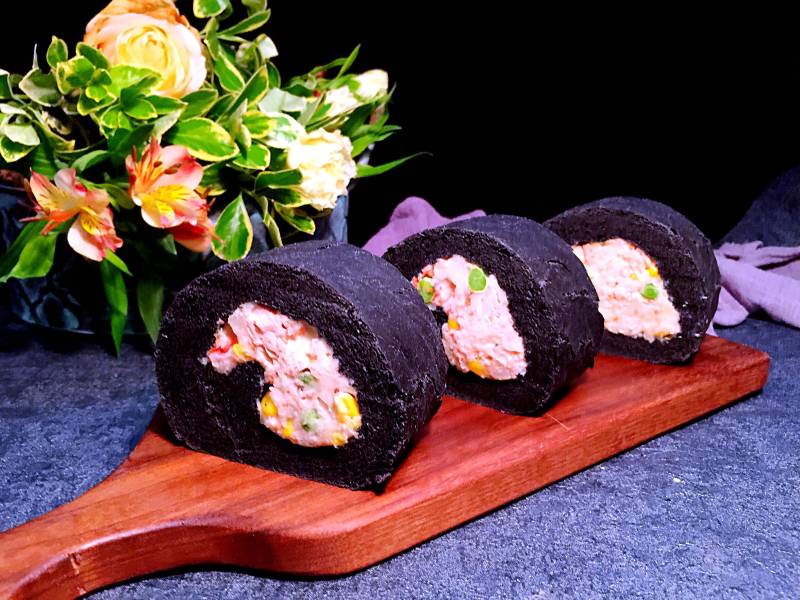 Crab Stick Mashed Potato Charcoal Bread Roll