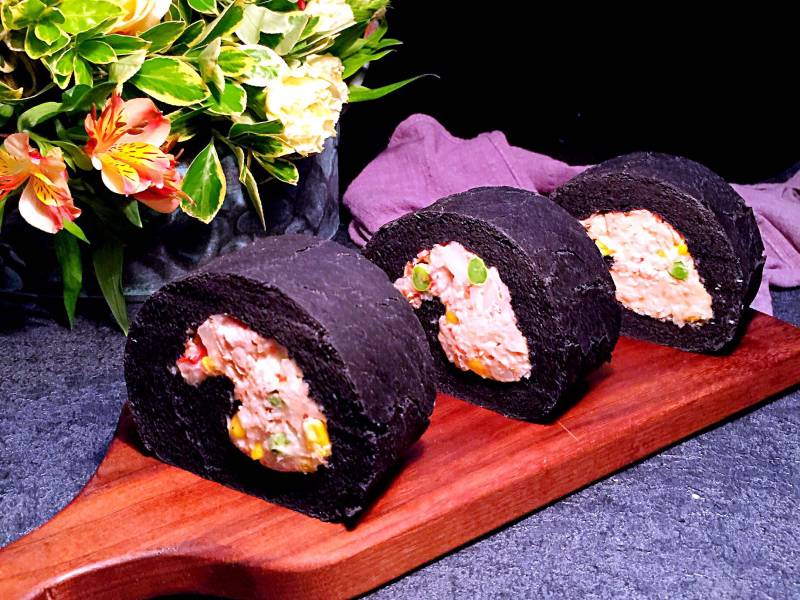 Crab Stick Mashed Potato Charcoal Bread Roll