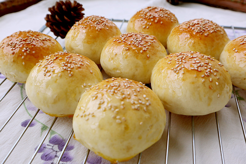 Honey Dinner Rolls