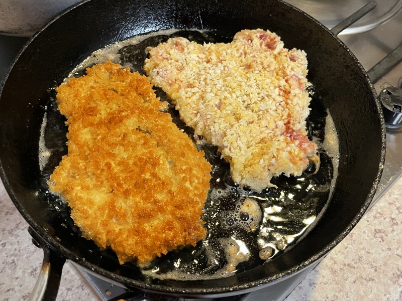 Braised Pork Chop with Egg and Onion Sauce Cooking Steps