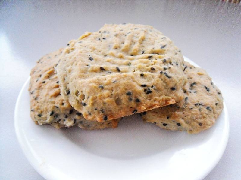 Matcha Sesame Cookies