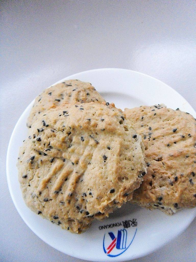 Matcha Sesame Cookies