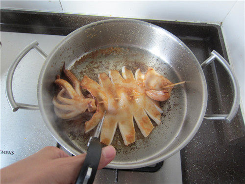 Steps for Cooking Korean-style Grilled Squid