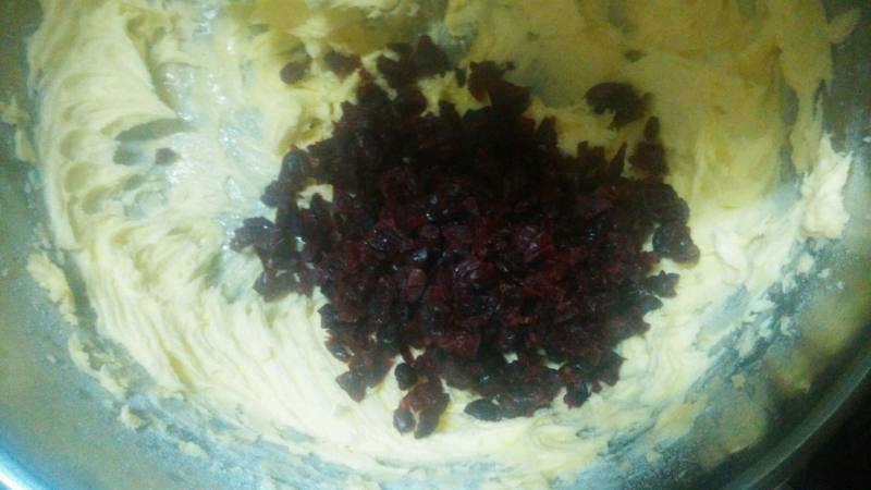 Steps for Making Green Tea Cranberry Cookies