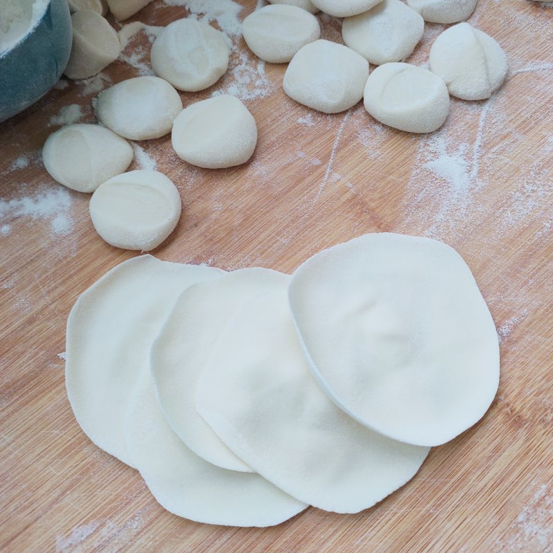 Steps for making Huixiang Vermicelli Vegetarian Dumplings