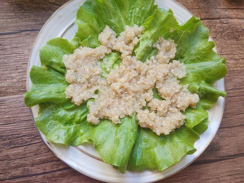 Steps to make Quinoa Chicken Breast Salad