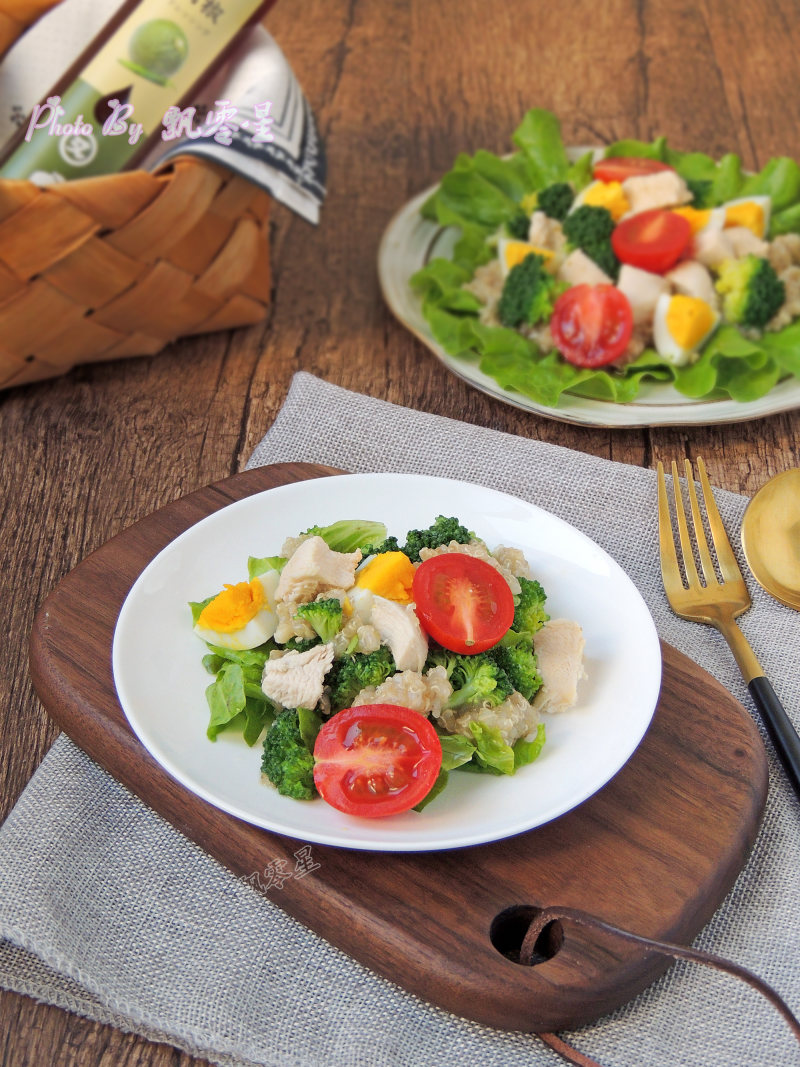 Quinoa Chicken Breast Salad