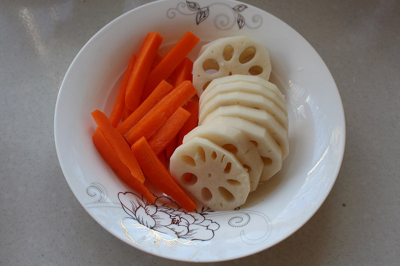 Detailed Steps for Cooking Vegetable Stew - A Must-Have for Warming Up in Winter