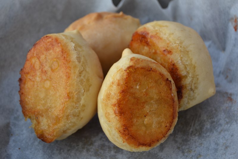 Crispy Baked Buns