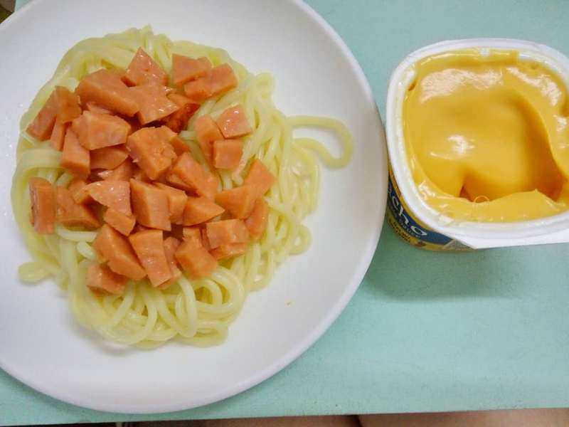 Cheese Sauce with Doll Noodles Cooking Steps