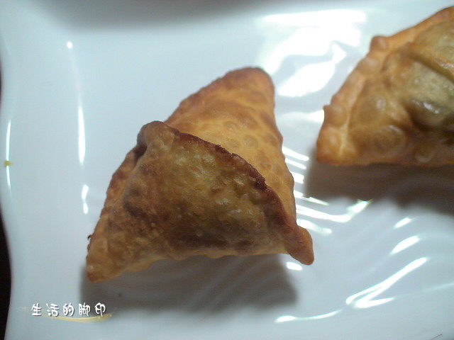 【Curry Fried Triangle】