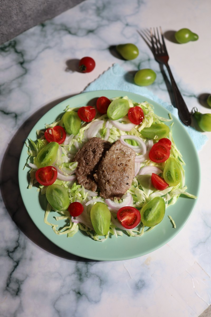 Cabbage Tomato Beef Salad