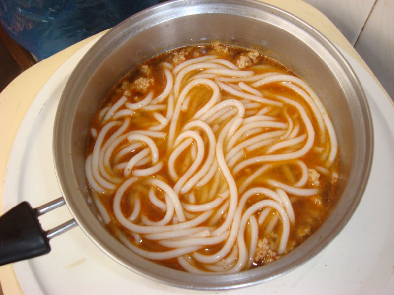 Steps for Making Xiao Guo Rice Noodles