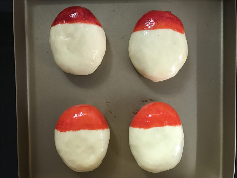 Steps for Making Santa Claus Mini Buns