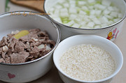 Steps for Making White Radish Beef Congee