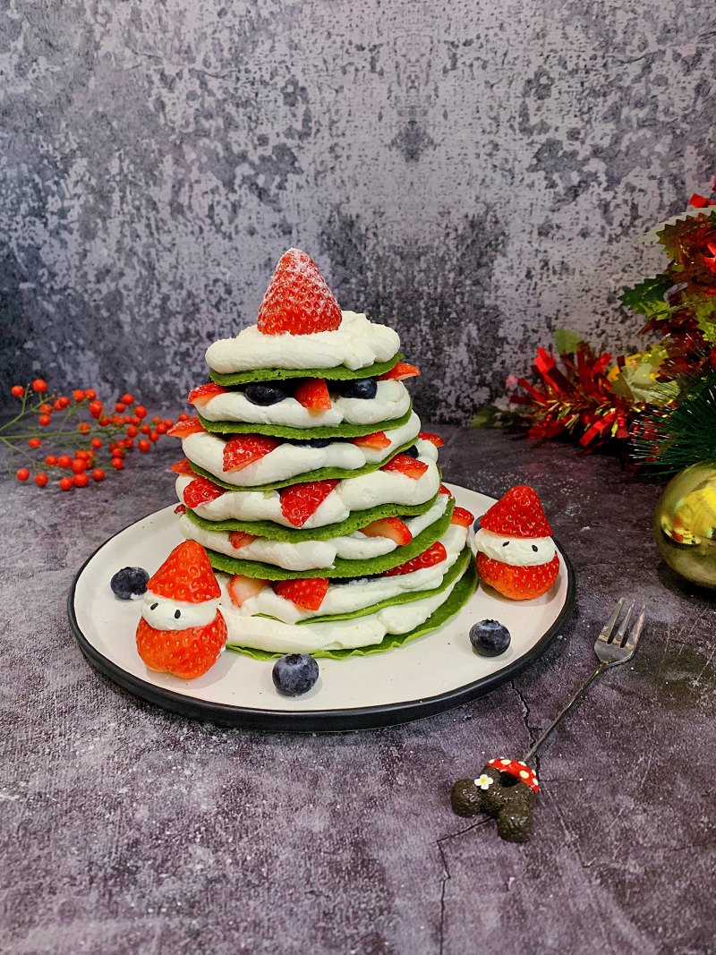 Christmas Tree Pancake Cake